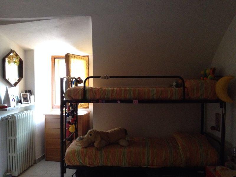 RIF.31 AMPIO TRILOCALE A POCHI KM DAL MARE