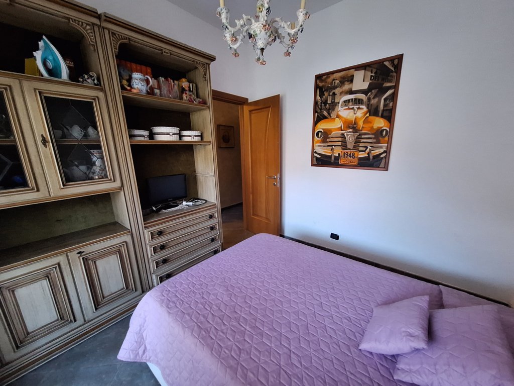 RIF.25 QUADRILOCALE CON GIARDINO