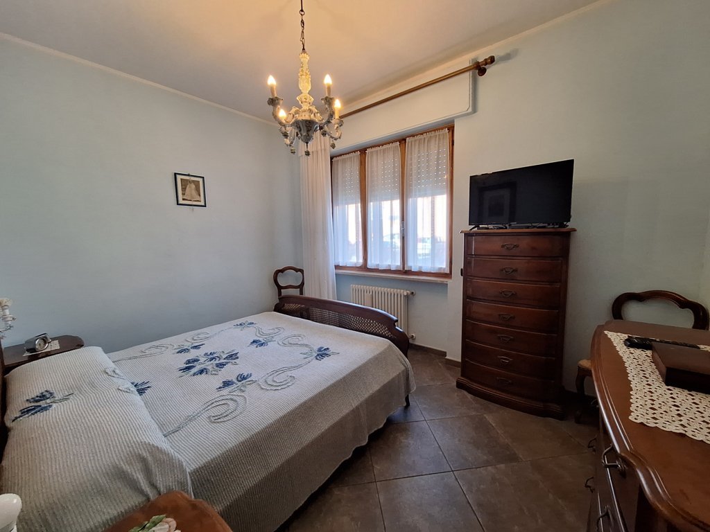 RIF.25 QUADRILOCALE CON GIARDINO