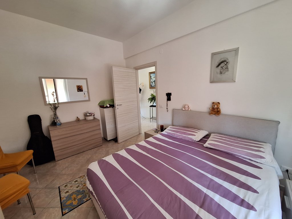 BILOCALE COMODO AL MARE