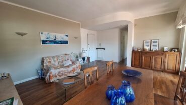 APPARTAMENTO IN VILLA